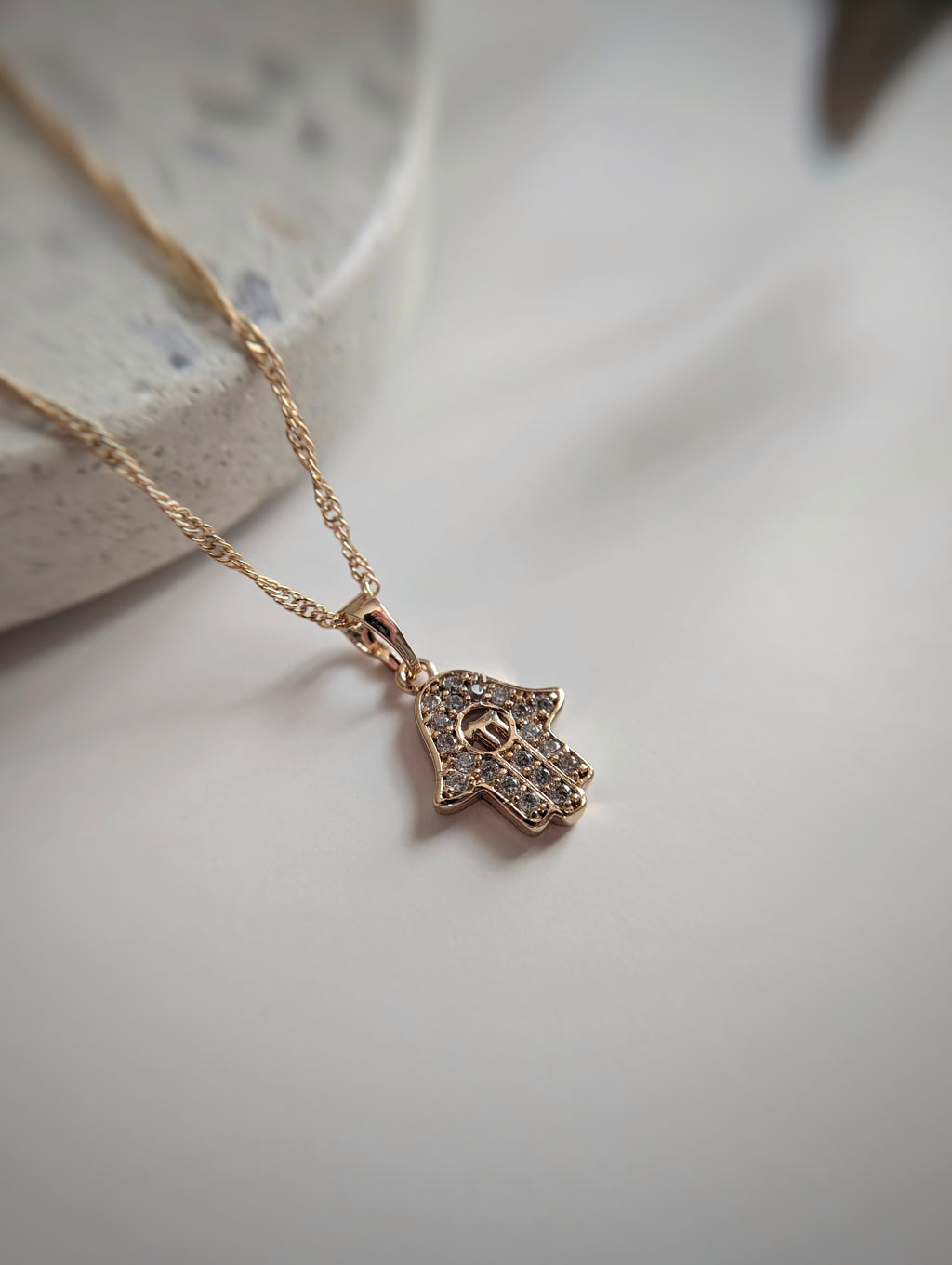 Collier Main Divine
