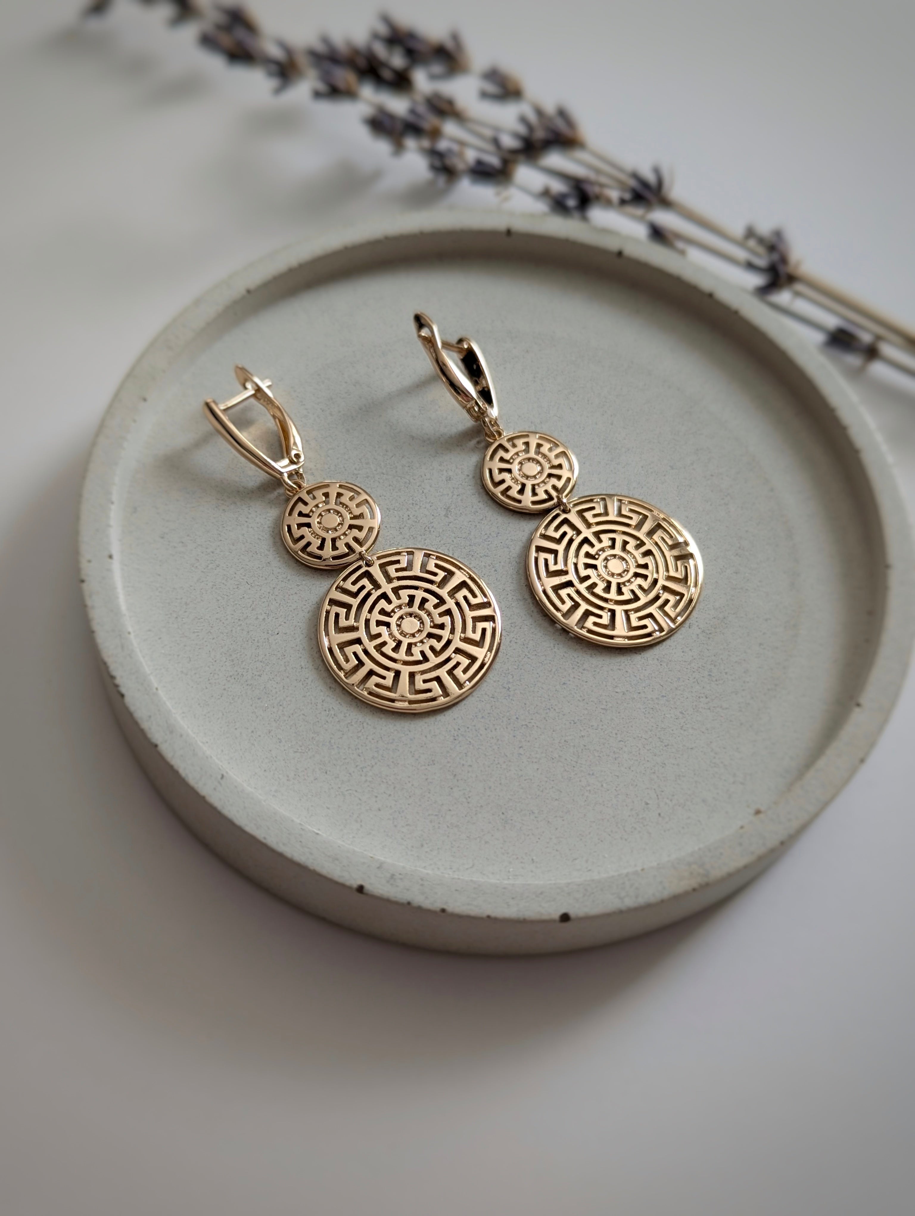 Boucles Médaillon Antique